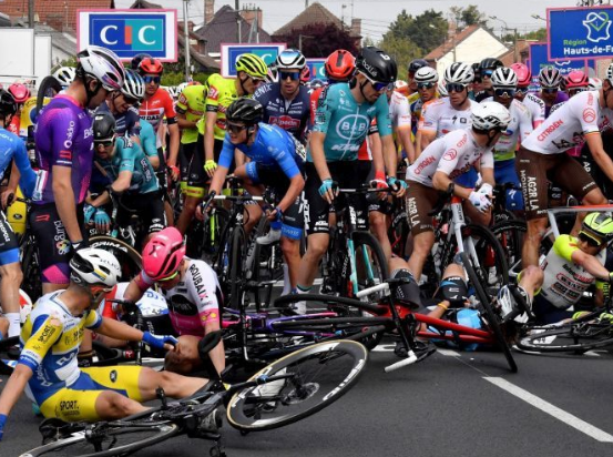 Sam Welsford verliest titel met sprintelleboog